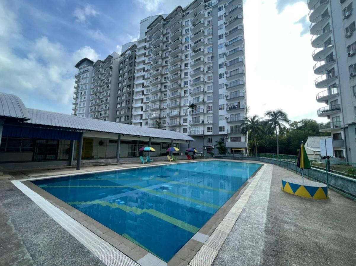 Fullhouse Marina View Villas Apartment Port Dickson Dış mekan fotoğraf